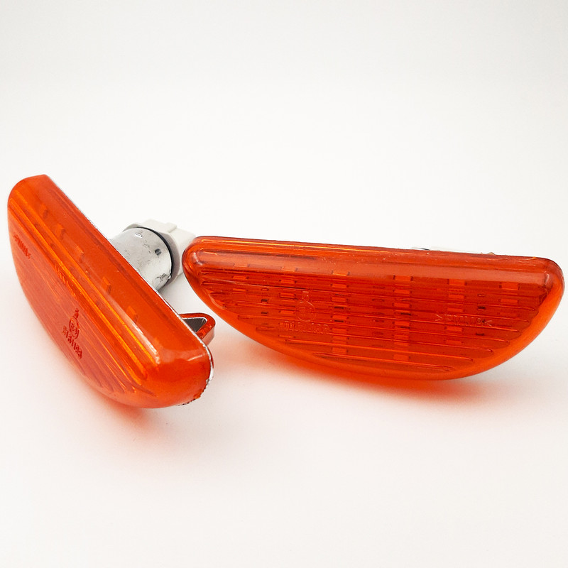 چراغ راهنما گلگیر خودرو مدلCHRGTNمناسب برای تیبا بسته 2 عددی