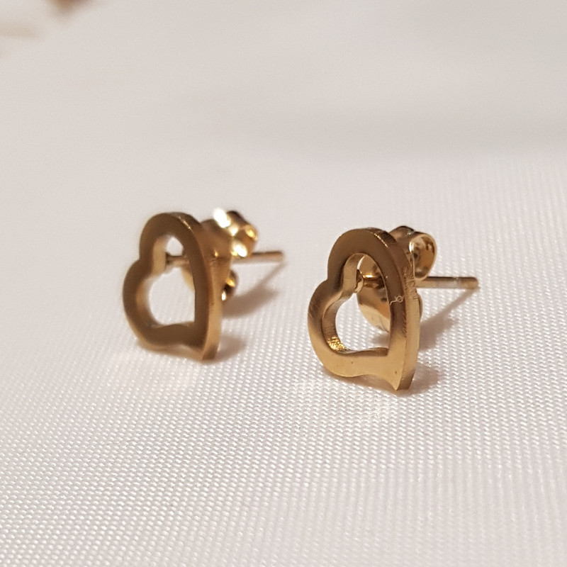 گوشواره دخترانه مدل میخی قلب 3237