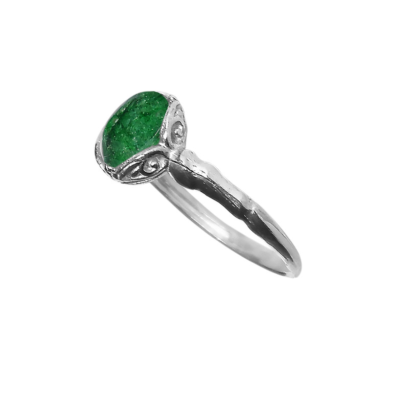 انگشتر نقره زنانه نقره جات لطفی مدل زمرد کد ANZS07E04