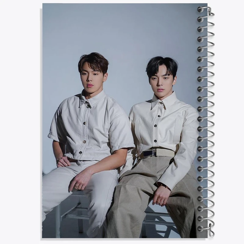 دفتر مشق 100 برگ خندالو طرح شونو و مینهیوک گروه مانستا اکس MONSTA X کد 12248