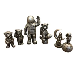 مجسمه مدل فضانورد مجموعه 6 عددی