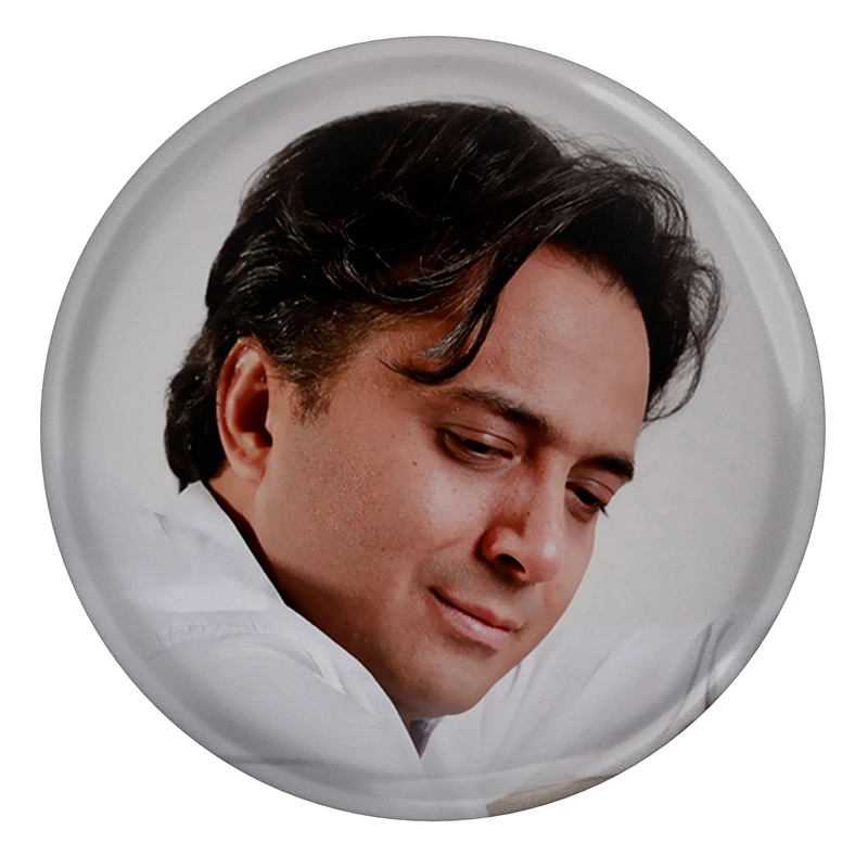 مگنت طرح خواننده مجید اخشابی مدل S9474 
