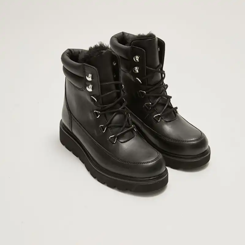 نیم بوت زنانه ال سی وایکیکی مدل طبی TPU