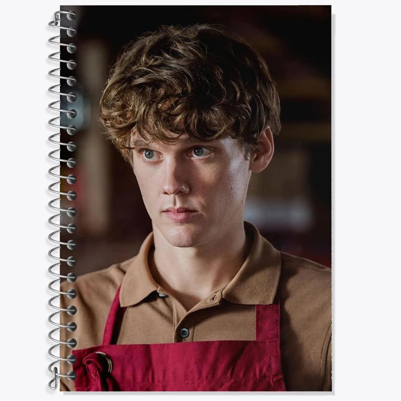 دفتر زبان 50 برگ خندالو مدل دو خط طرح تایلر ونزدی Wednesday کد 22039