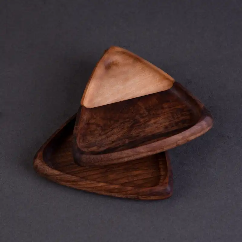 بشقاب چوبی مدل دفرمه کد21