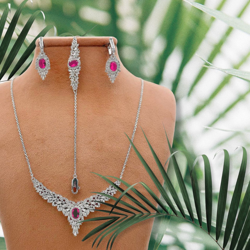 نیم ست نقره زنانه مدل مبینا NSH-RZZDEH-094