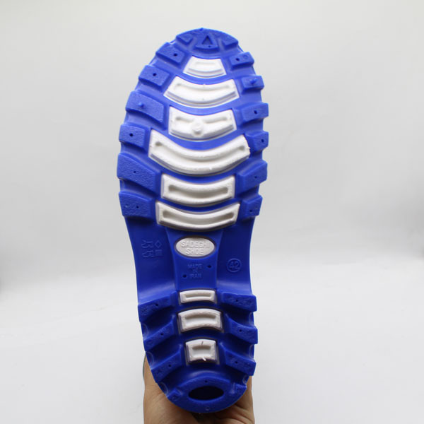 چکمه ایمنی صادقی مدل 1324-BK-BE چکمه ایمنی صادقی مدل 1324-BK-BE