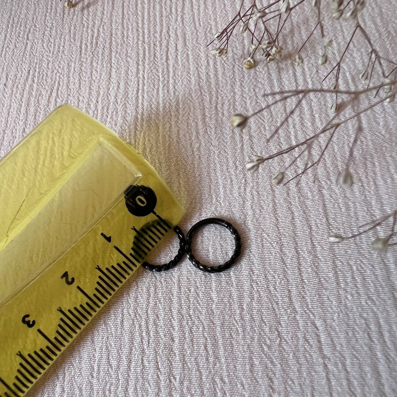 پیرسینگ گوش زنانه مدل پیچی کد 8