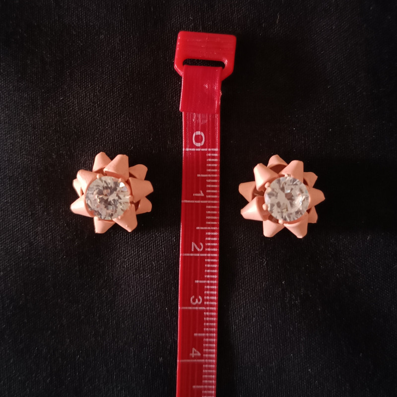 گوشواره زنانه مدل فانتزی گوشواره زنانه مدل فانتزی