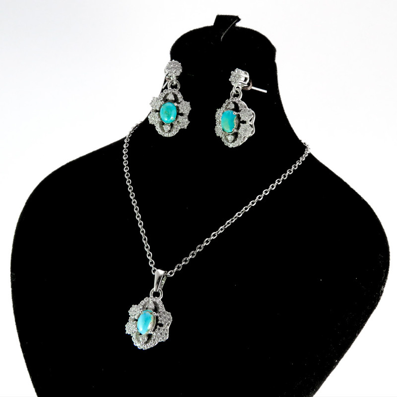 نیم ست نقره زنانه کد AV063 نیم ست نقره زنانه کد AV063