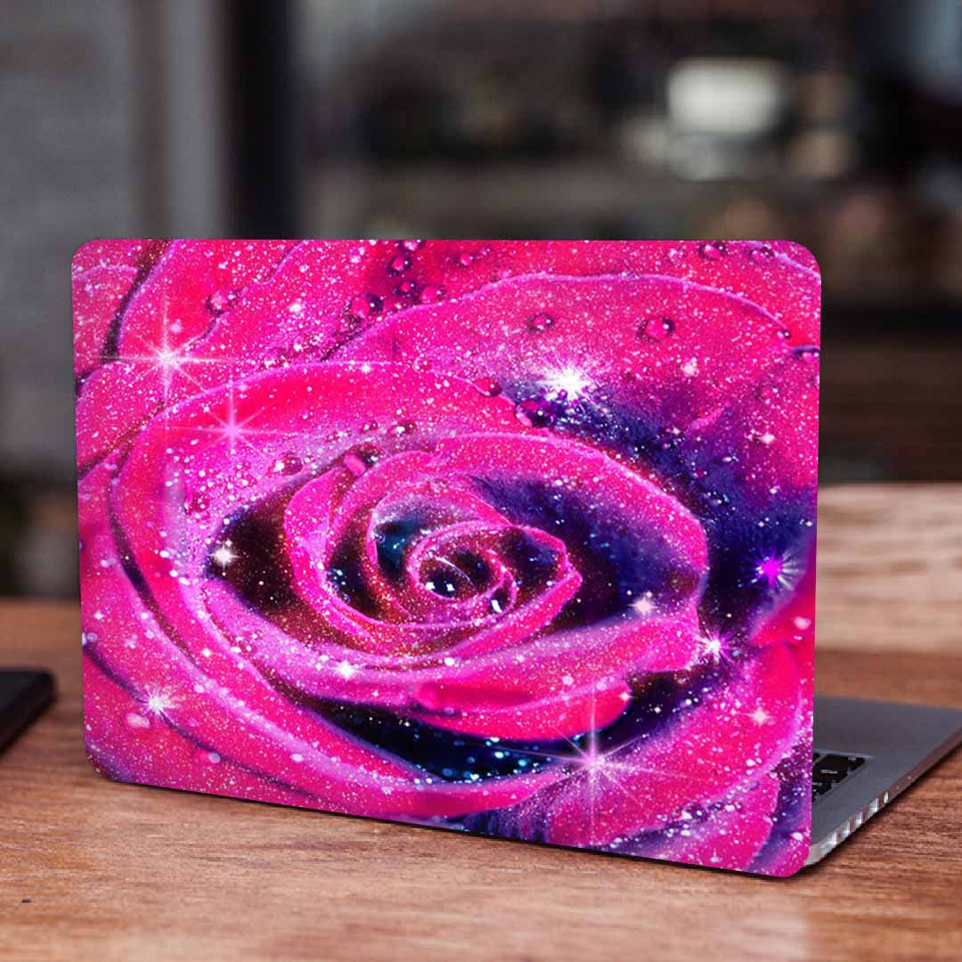 استیکر لپ تاپ طرح نقاشی فانتزی  کد P-1536 مناسب برای لپ تاپ 15 تا 17 اینچ