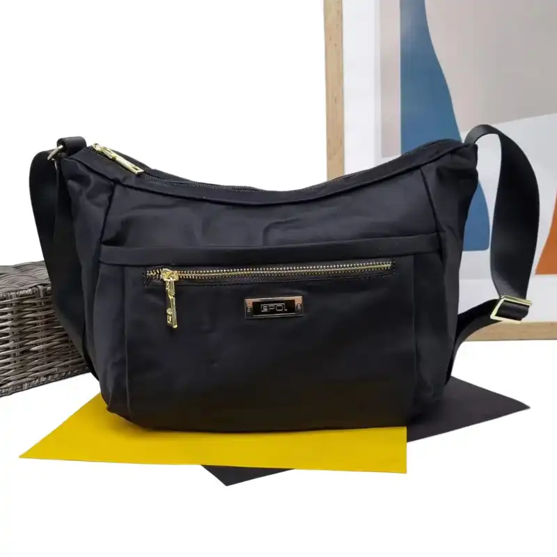 کیف دوشی زنانه ایپول مدل 18-6006