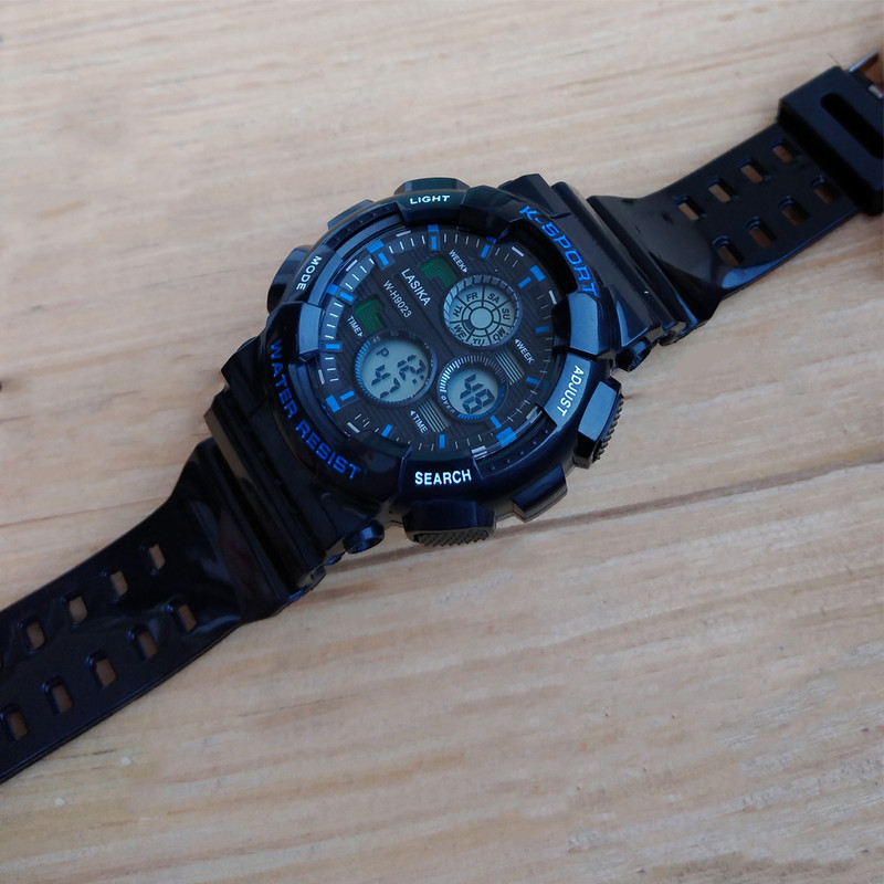 ساعت مچی دیجیتال پسرانه مدل اسپرت کد W-H8022-B