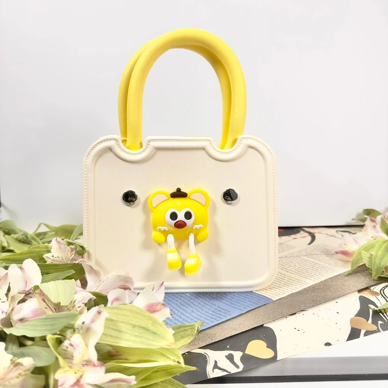 عکس شماره 6 : کیف دستی دخترانه مدل ماری پاپا کد nes-02