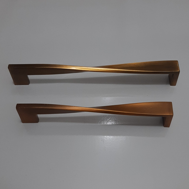 دستگیره کابینت مدل M48