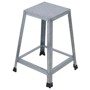 چهارپایه مدل فلزی کد CH40