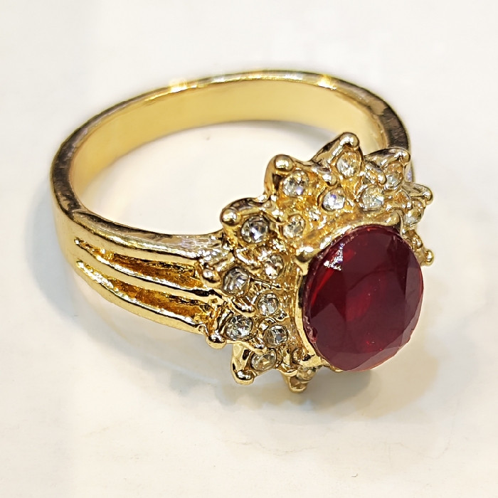 انگشتر زنانه مدل یاقوت صنعتی کد 400 انگشتر زنانه مدل یاقوت صنعتی کد 400