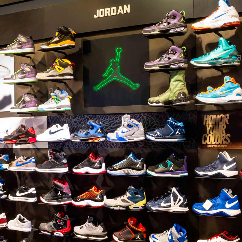 چراغ دیواری نئون دیزاین طرح Jordan_GR