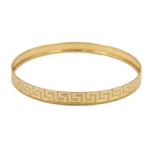 تخفیف النگو طلا 18 عیار زنانه رضا گلد مدل ورساچ سایز 3