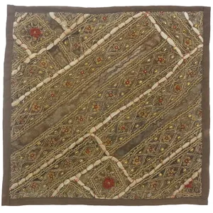 رومیزی سوزن دوزی مدل سرمه کد POSER11