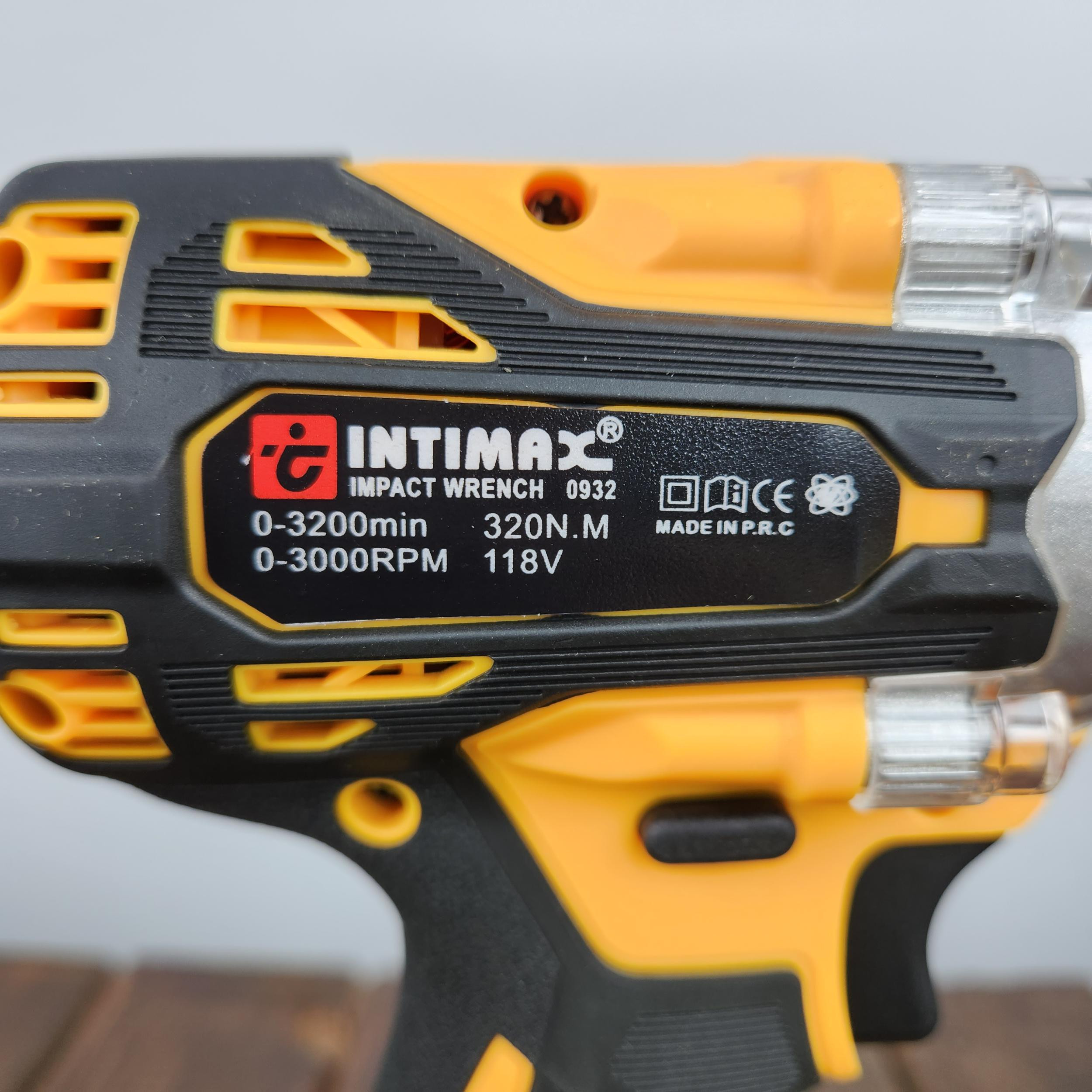 مجموعه 30 عددی آچار بکس صنعتی اینتیمکث کد 1015 مجموعه 30 عددی آچار بکس صنعتی اینتیمکث کد 1015