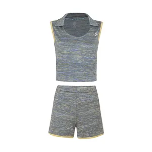 ست تاپ و شلوارک ورزشی زنانه پاتیک مدل یقه دار 18805