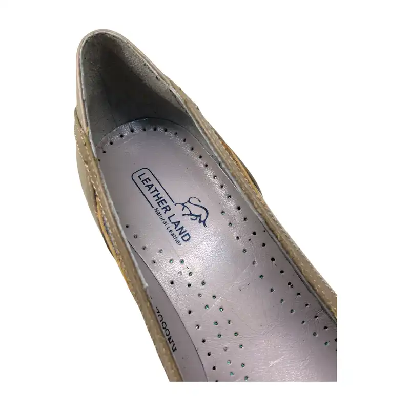 کفش زنانه سرزمین چرم مدل 1713 رنگ کرم