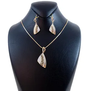 نیم ست زنانه ژوپینگ کد AAA-4