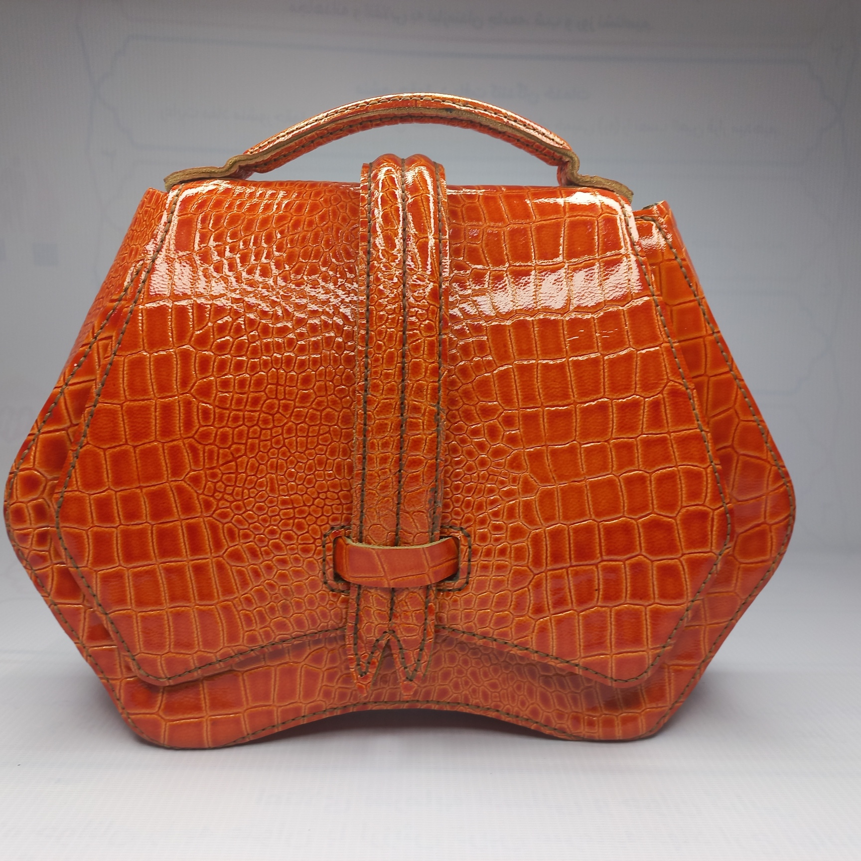 کیف دستی دست دوز مدل هندسی