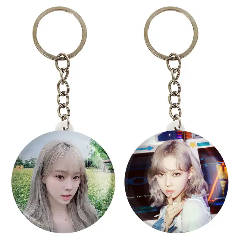 جاکلیدی خندالو مدل وینتر گروه آسپا Aespa کد 1973919741 مجموعه 2 عددی