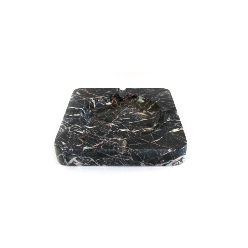 زیر سیگاری طرح سنگی