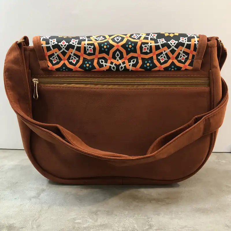 کیف دوشی زنانه مدل یکتا