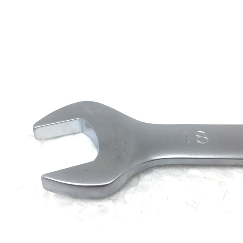 آچار دوسر تخت دیزین مدل 004 سایز18 میلی متر آچار دوسر تخت دیزین مدل 004 سایز18 میلی متر