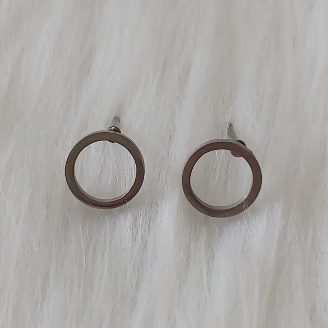 گوشواره زنانه مدل میخی طرح دایره کد shape111