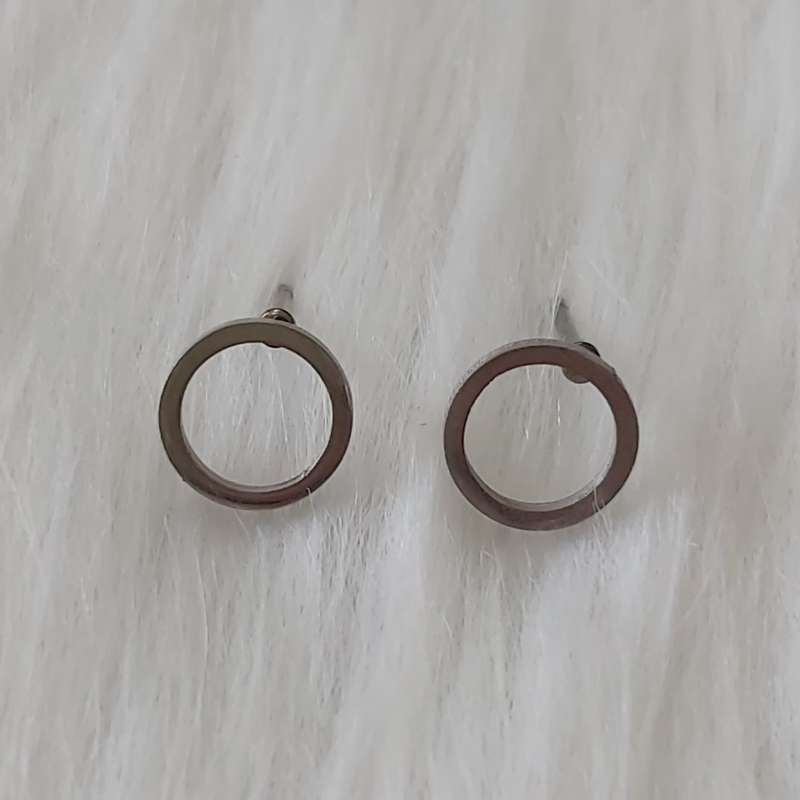 گوشواره زنانه مدل میخی طرح دایره کد shape111