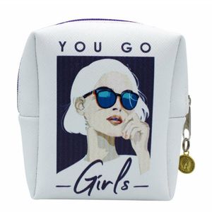 نقد و بررسی کیف لوازم آرایش زنانه طرح یوگو مدل CB-005 توسط خریداران