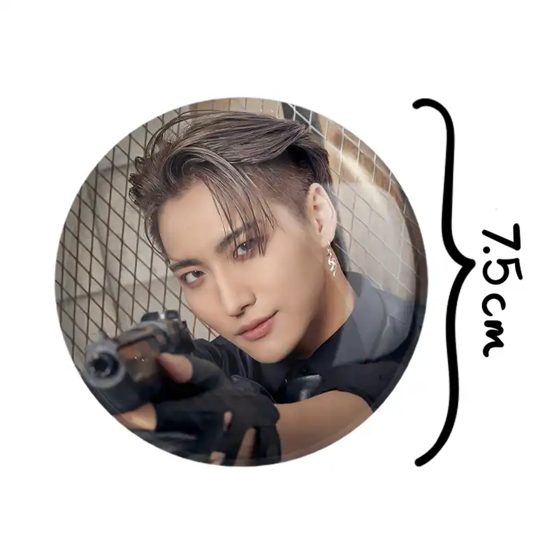 آینه جیبی خندالو مدل سونگهوا گروه ایتیز ATEEZ  کد 21267