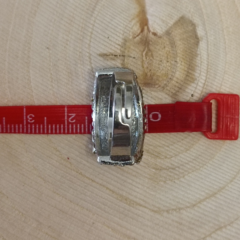 انگشتر زنانه مدل فانتزی نگین دار