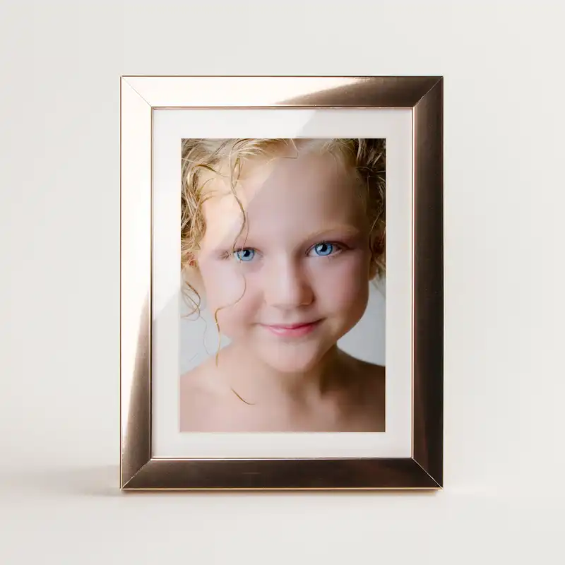 قاب عکس سالی وود مدل 215 کد FPCRM-22A-1520-101 سایز 16×21 سانتی متر