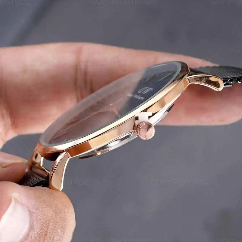 ساعت مچی عقربه ای زنانه  مدل Mrm02