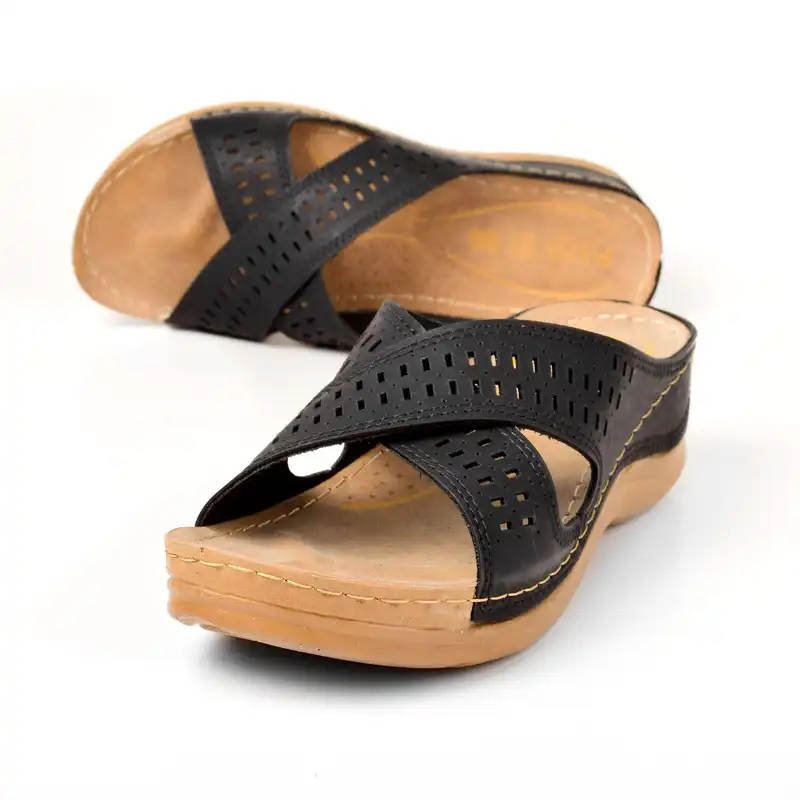 دمپایی زنانه پاپا مدل B.K.2.2.8.3