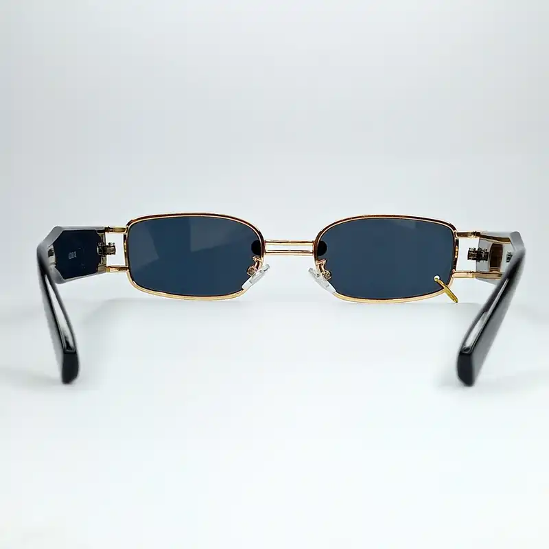 عینک آفتابی مدل پرسینگ دار