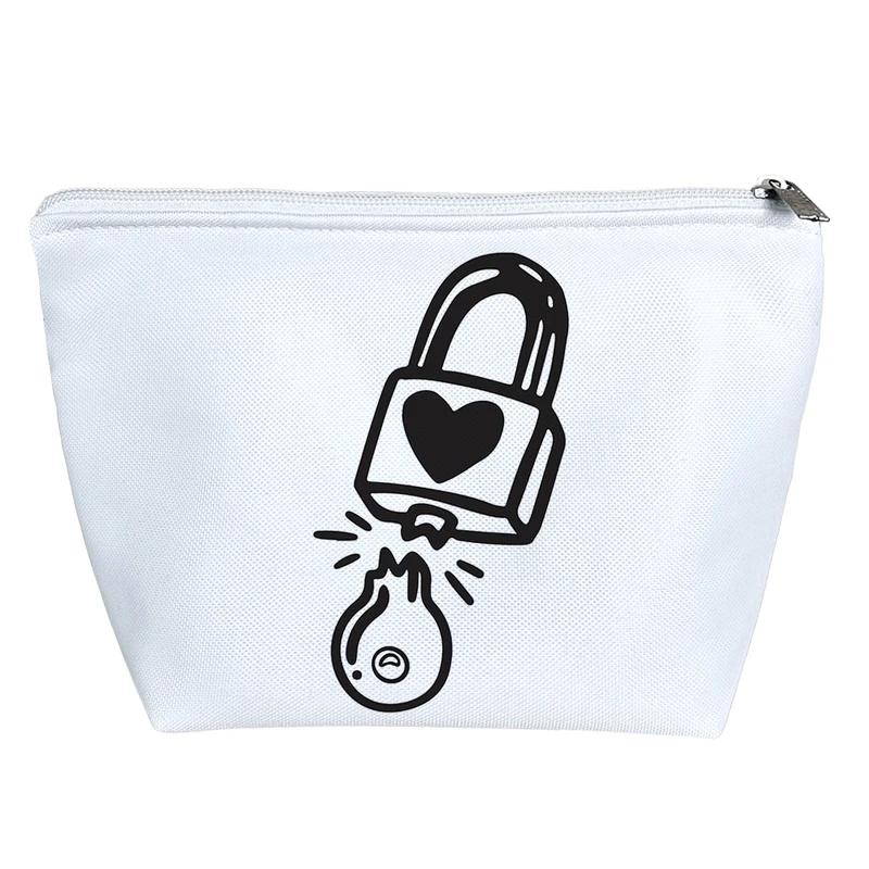 کیف لوازم آرایش دخترانه خندالو مدل قفل قلب کد 6388