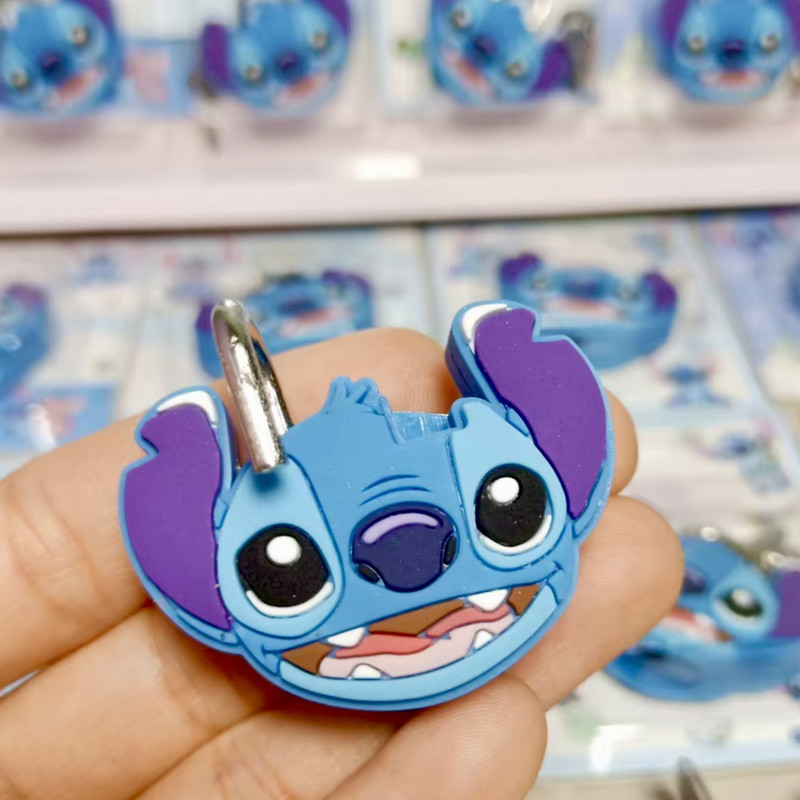 قفل آویز مدل سیلیکونی فانتزی طرح استیج