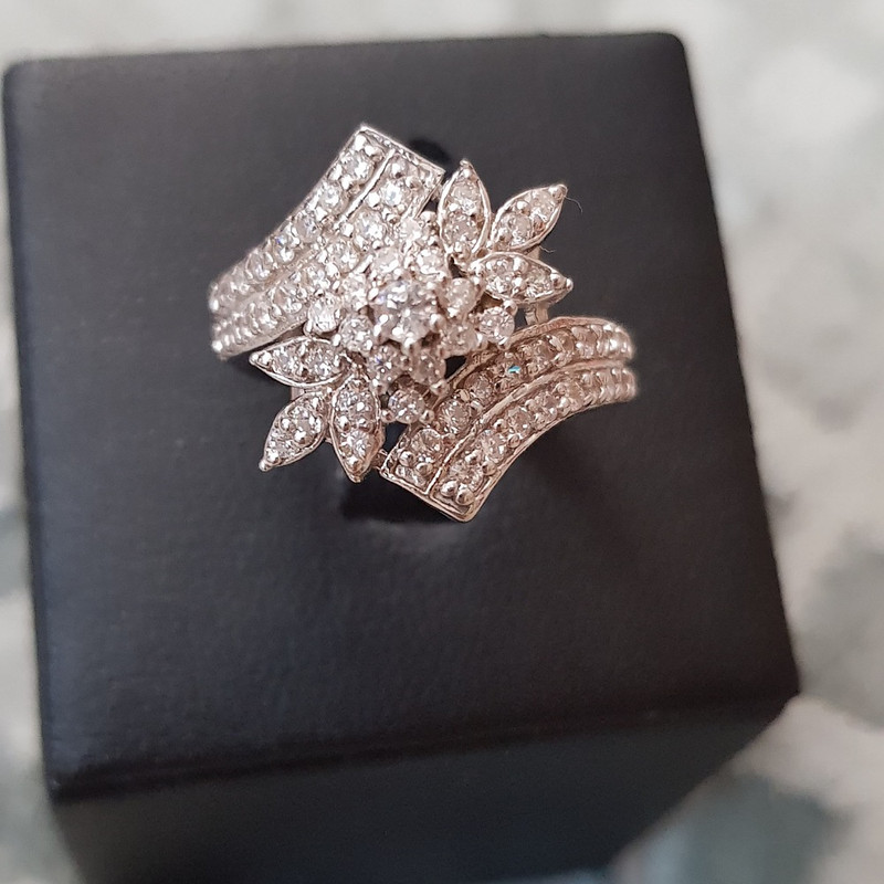 انگشتر نقره زنانه مدل جواهری 123 انگشتر نقره زنانه مدل جواهری 123