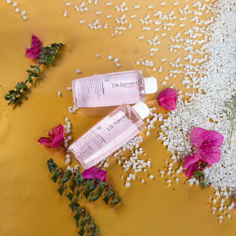 تونر پاک کننده صورت لافارر مدل مولتی اکتیو مناسب پوست های خشک و حساس حجم 170 میلی لیتر