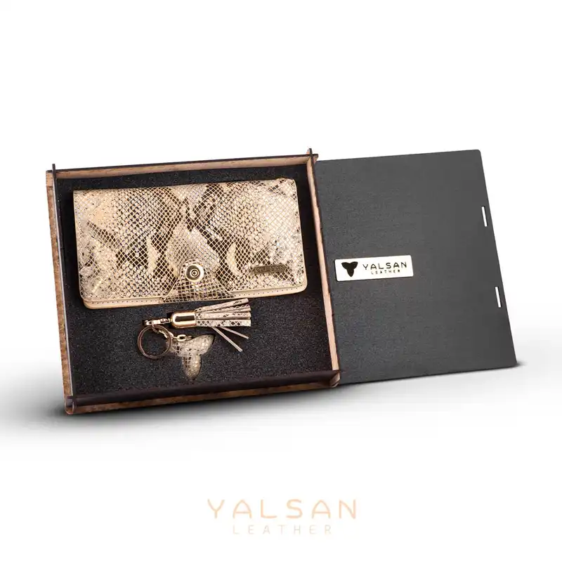 ست هدیه زنانه چرم یلسان مدل رادیس کد PRM-RTL-165-krm