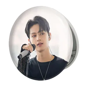 آینه جیبی خندالو طرح جونهی گروه سونتین Seventeen مدل تاشو کد 21598 