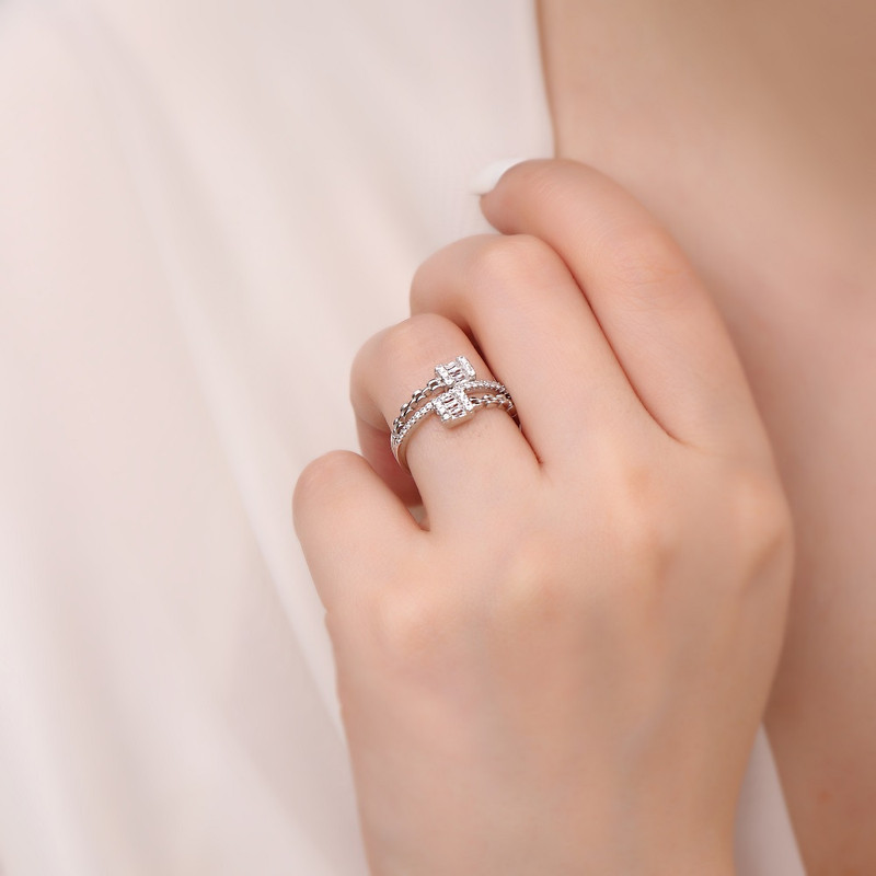 انگشتر نقره زنانه مدل RE E55 انگشتر نقره زنانه مدل RE E55