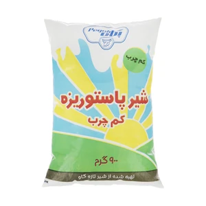 شیر کم چرب پگاه - 900 گرم